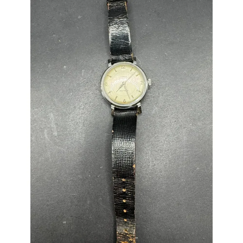 Vintage Timex Self-Wind Wristwatch Silver Tone Dial Black Leather Band Classic